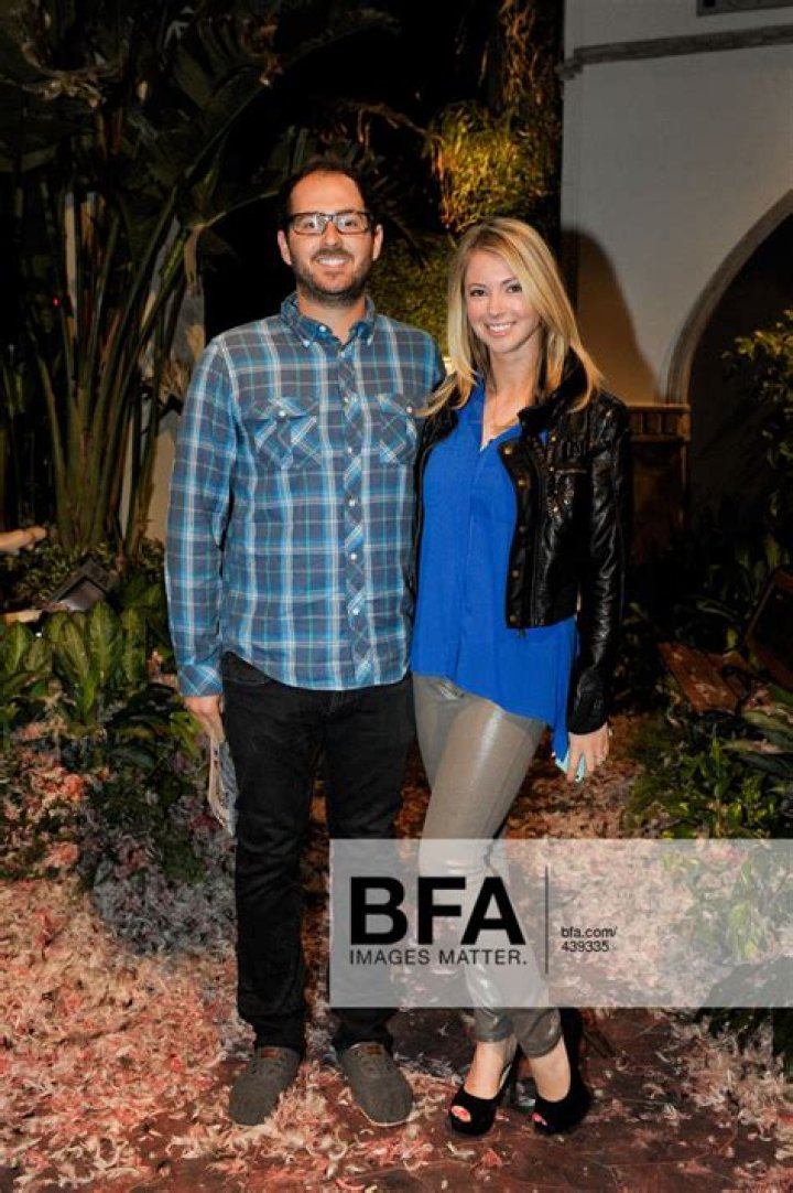 CBS2 meteorologist, Evelyn Taft is married to husband Ross Resnick and is the mother of 2 kids.